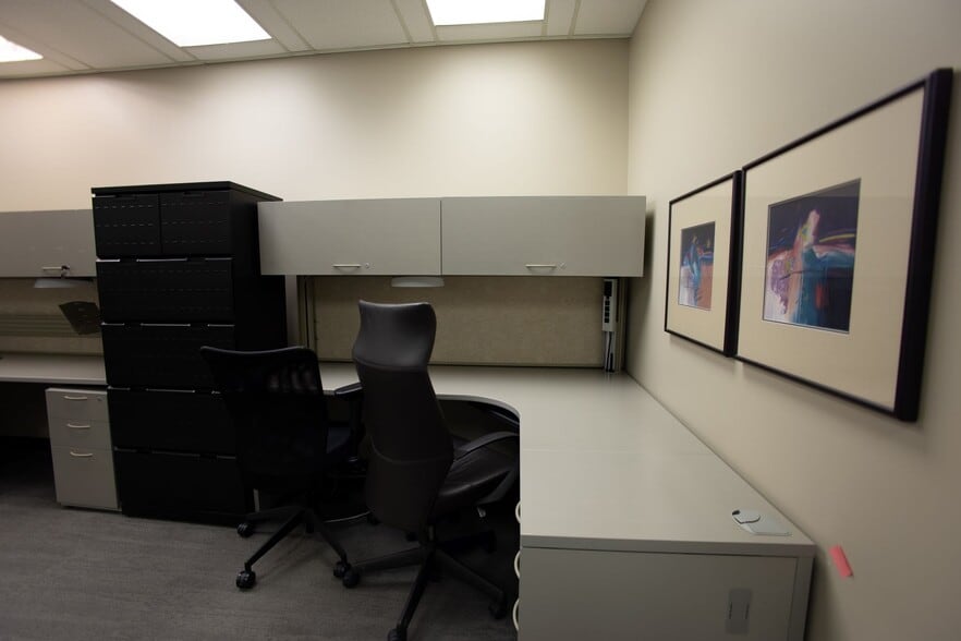 More Photos Of 602 12th Ave SW, Calgary Office For Sale