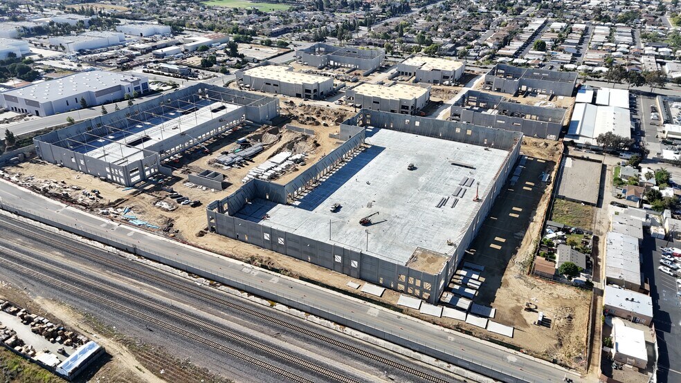 More Photos Of 4486 Mission Blvd, Montclair Warehouse For Sale