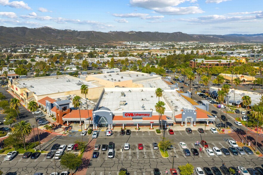 More Photos Of 27520 Ynez Rd, Temecula General Retail For Sale