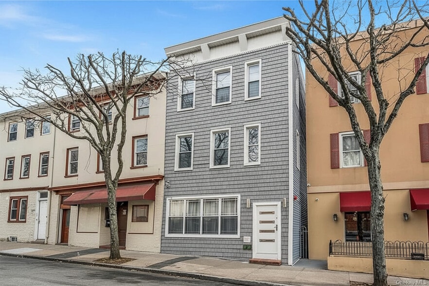 More Photos Of 132 Cortlandt St, Tarrytown Apartments For Sale