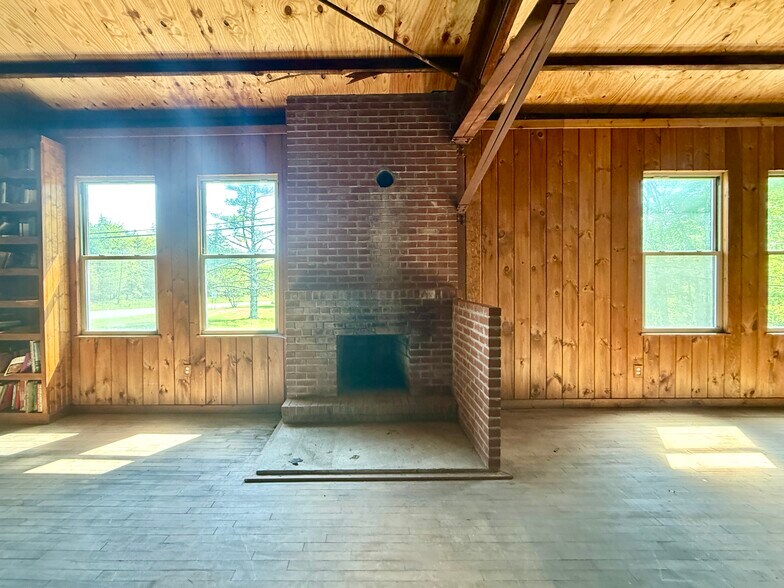 More Photos Of 5085 Route 23A, Haines Falls Flex For Sale