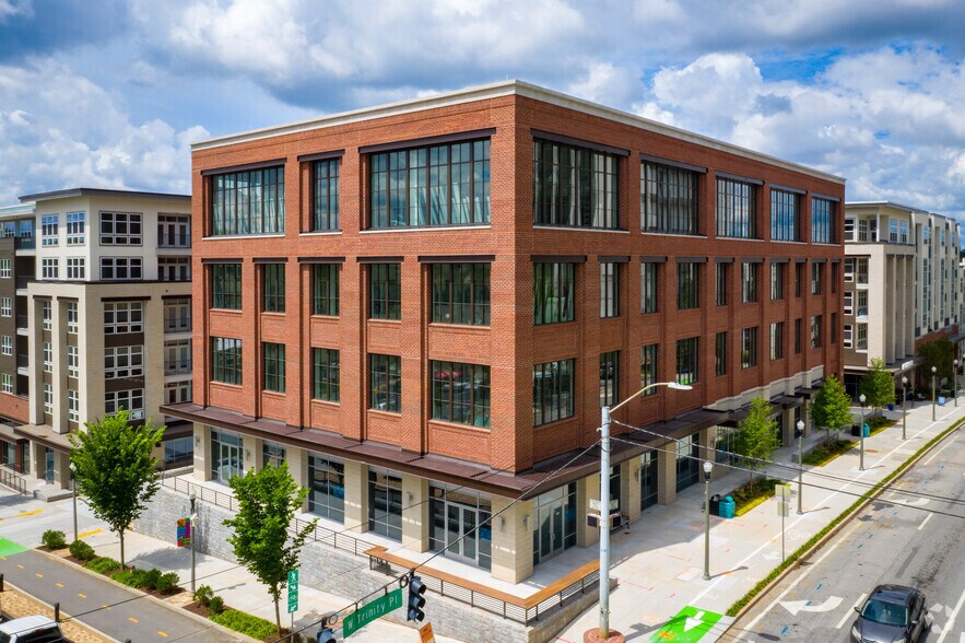 More Photos Of 120 W Trinity Pl, Decatur Office For Lease