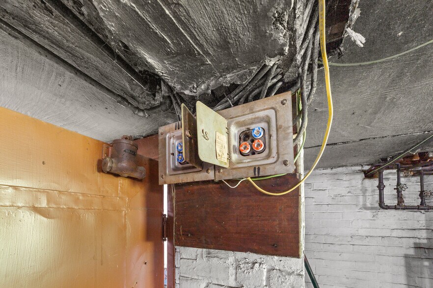 More Photos Of , Cleveland Unknown For Sale