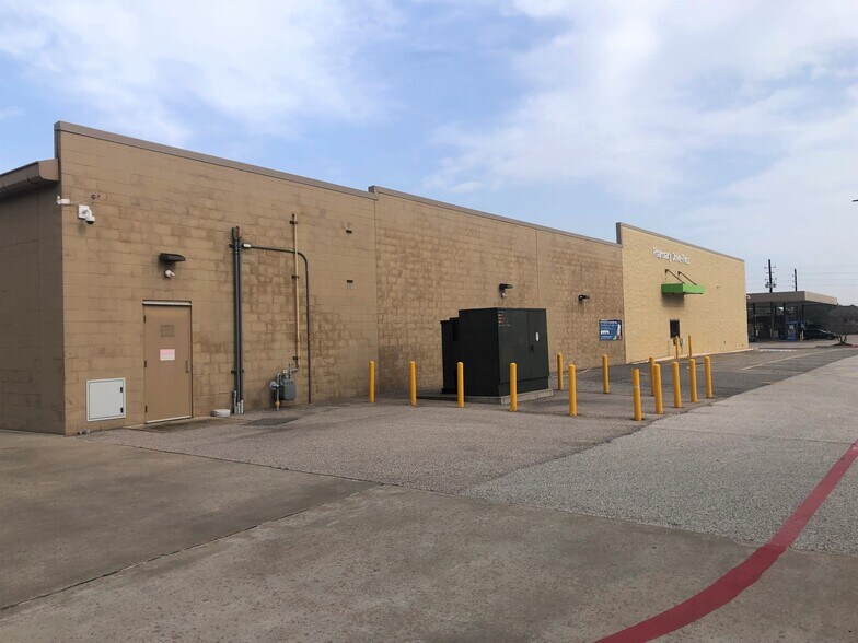 More Photos Of 24919 Westheimer Pky, Katy Freestanding For Lease