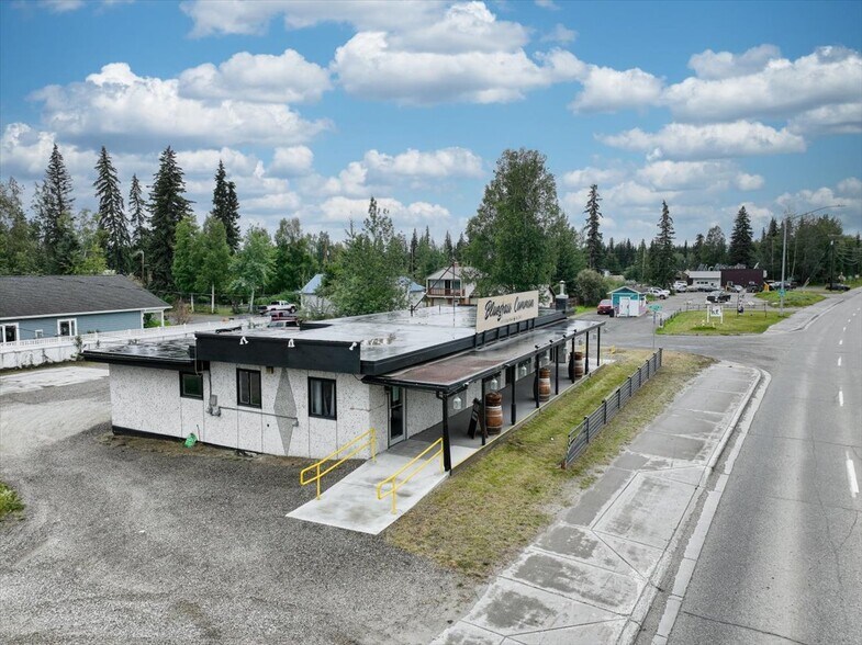 More Photos Of 1019 College Rd, Fairbanks Flex For Sale
