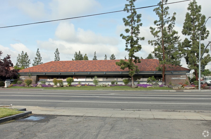 More Photos Of 5777 N Fresno St, Fresno Medical For Sale
