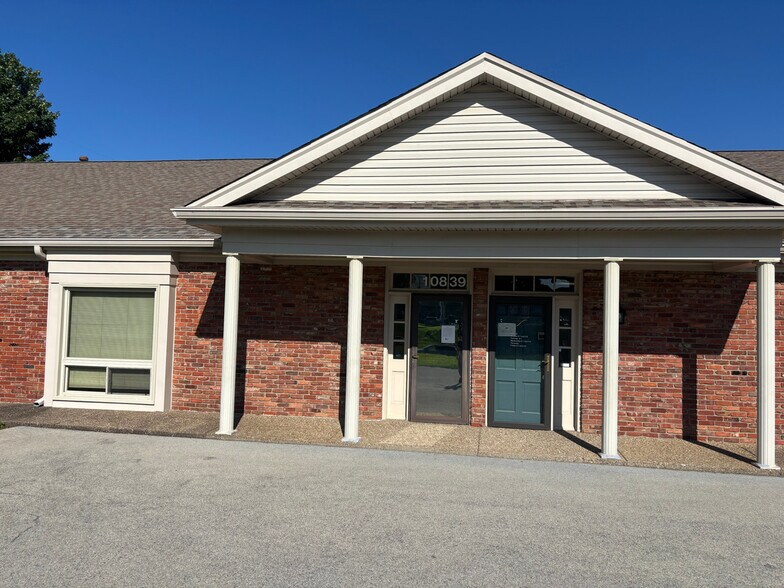 Primary Photo Of 10835-10845 Bluegrass Pky, Louisville Office For Sale