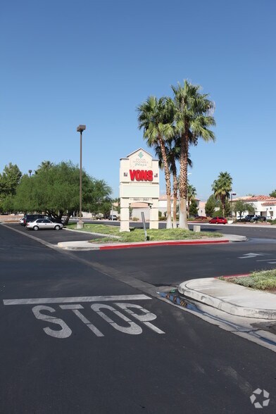 More Photos Of 2667 Windmill Pky, Henderson Unknown For Lease