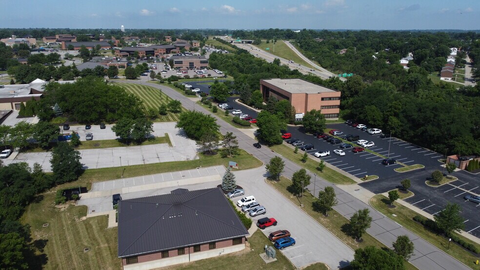 More Photos Of 2701 Chancellor Dr, Fort Mitchell Medical For Sale