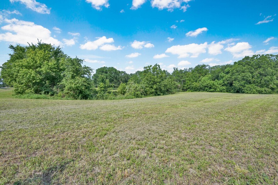 More Photos Of 12159 FM 830 Rd, Willis Land For Sale