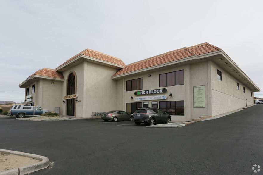 Primary Photo Of 14075 Hesperia Rd, Victorville Medical For Lease