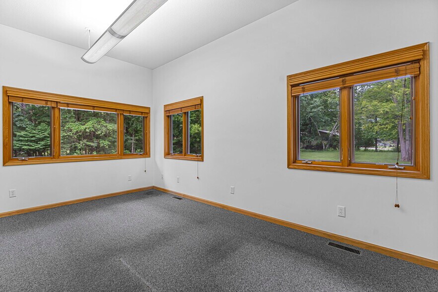 More Photos Of 3819 4 Mile Rd N, Traverse City Medical For Sale