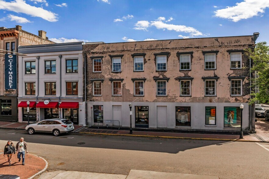 Primary Photo Of 38 Montgomery St, Savannah Storefront Retail Office For Sale