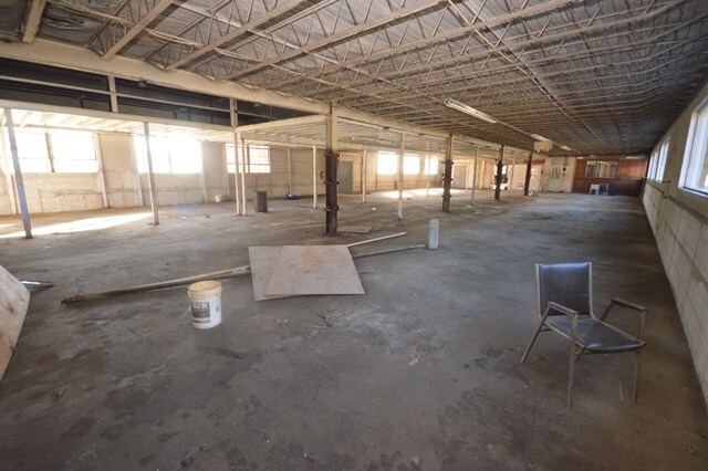 More Photos Of 2428 Richmond Rd, Troy Auto Salvage Facility For Sale