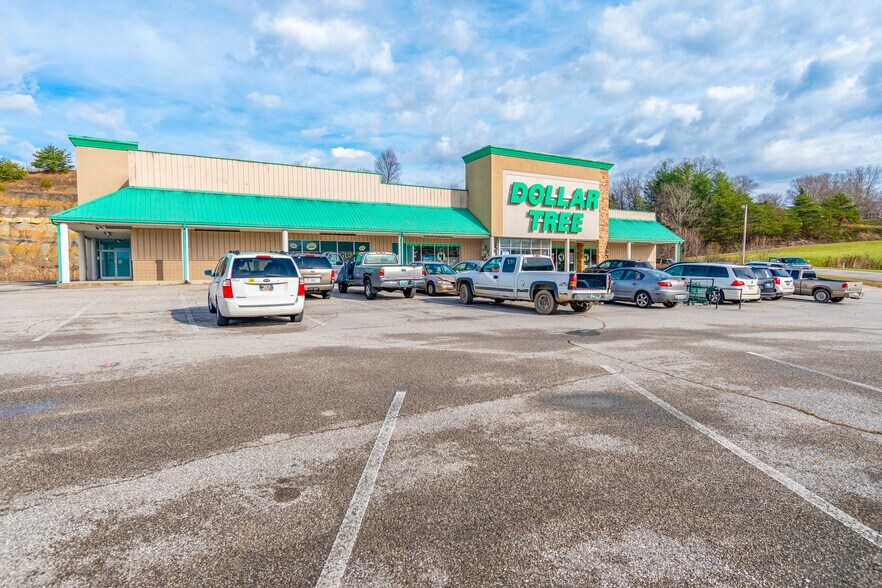 More Photos Of 1059 Cedar Knoll Dr, Ashland Freestanding For Lease