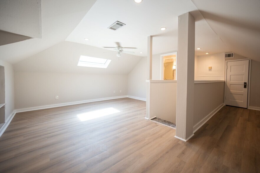 More Photos Of 5740-5742 Llano Ave, Dallas Apartments For Sale