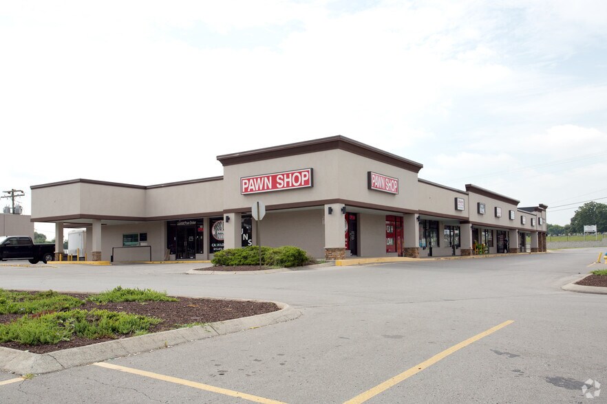 More Photos Of 595 Hillsboro Rd, Franklin Unknown For Lease