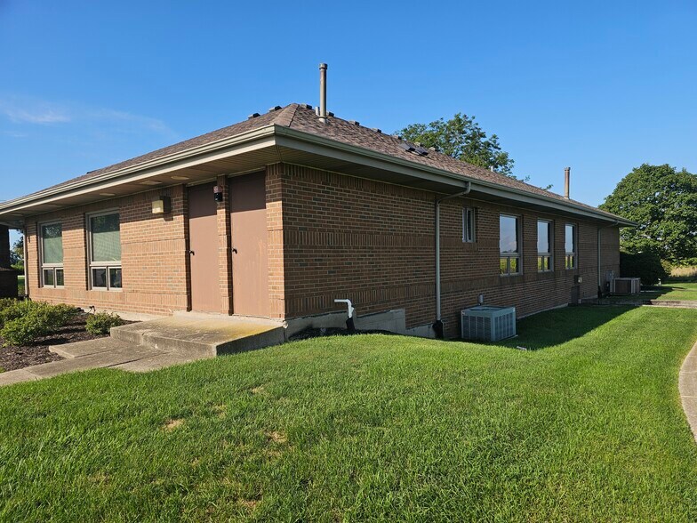 More Photos Of 10808 W Monee Manhattan Rd, Monee Office For Sale