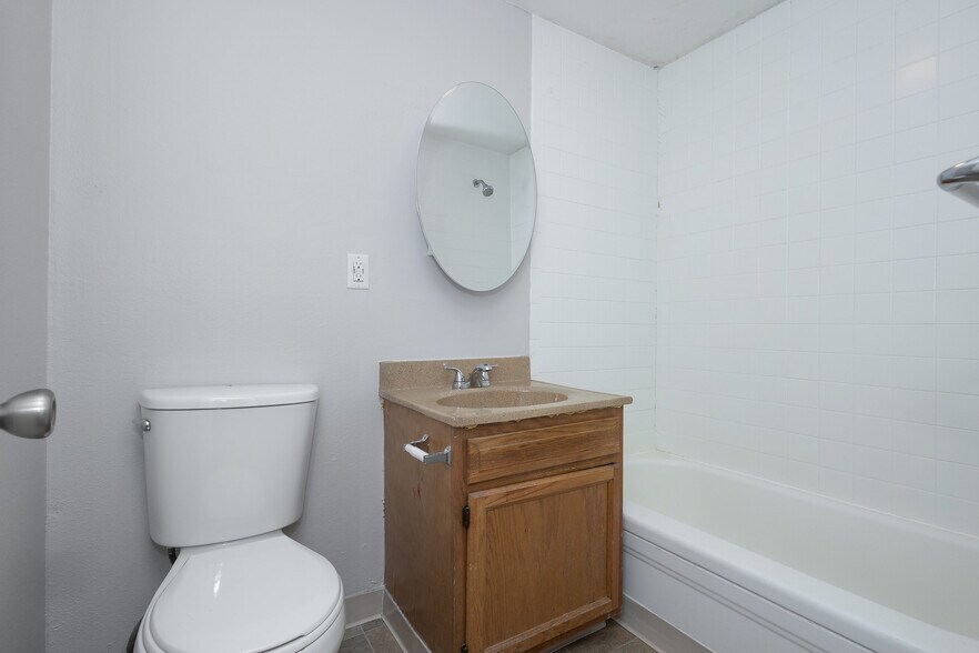 More Photos Of 651 29th St, Denver Apartments For Sale