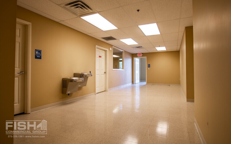 More Photos Of 2400 Reach Rd, Williamsport Distribution For Lease