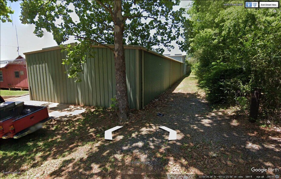 More Photos Of 1975 County Road 1605, Rusk Manufacturing For Sale