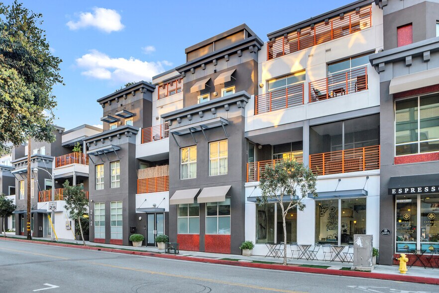 More Photos Of 212 Marine St, Santa Monica Loft Creative Space For Sale