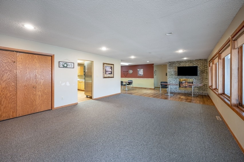 More Photos Of 311 S Nicollet St, Blue Earth Healthcare For Sale