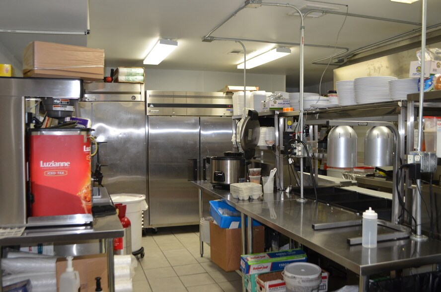 More Photos Of 6507 Brittmoore Rd, Houston Restaurant For Sale