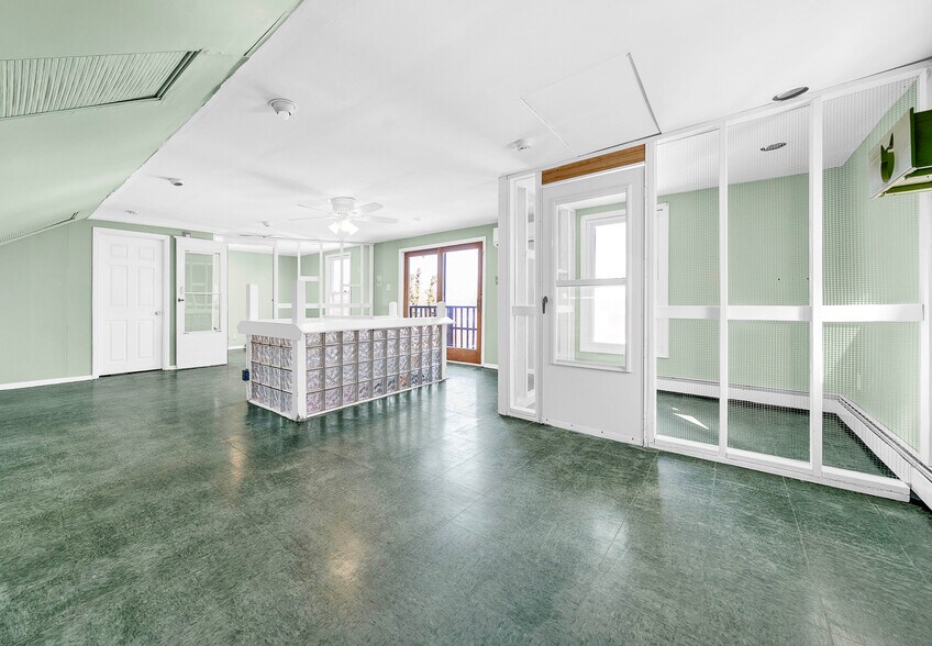 More Photos Of 317 W Johnson Hwy, Norristown Office Residential For Sale