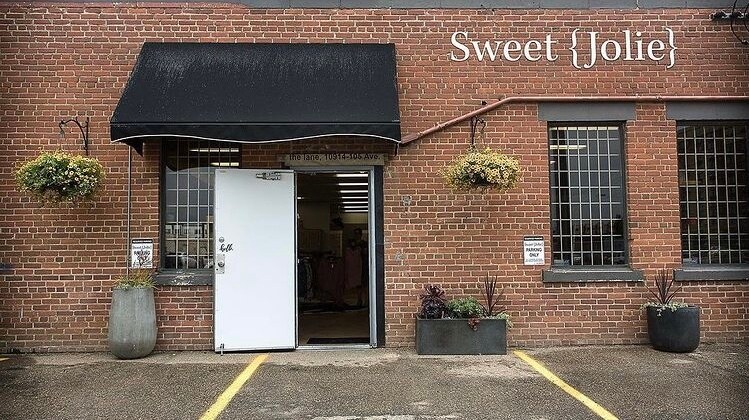 More Photos Of 10508 109 St NW, Edmonton Storefront Retail Office For Sale