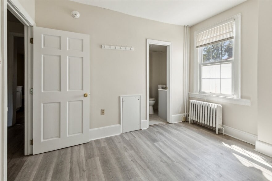 More Photos Of 20 S Village Ave, Exton Apartments For Sale