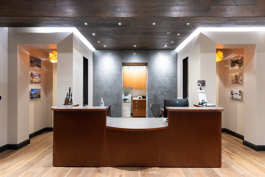 More Photos Of 7000 Bee Caves Rd, Austin Medical For Sale