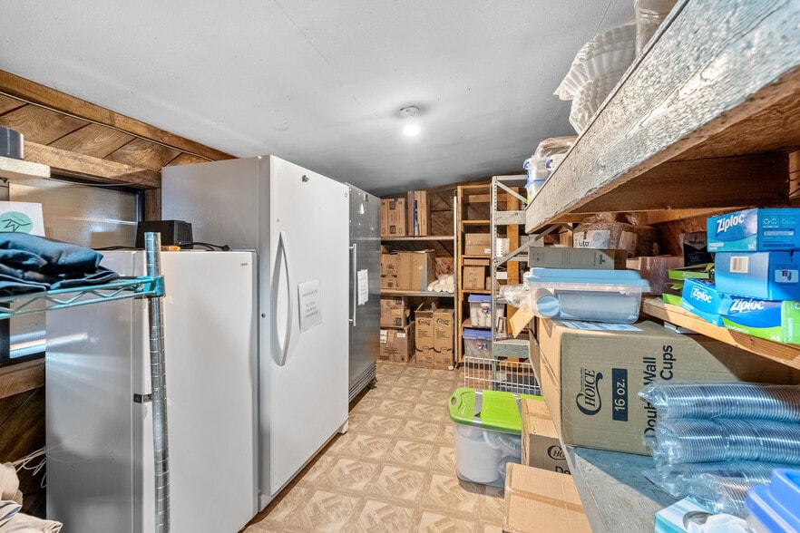 More Photos Of 17460 County Road 501, Bayfield Restaurant For Lease