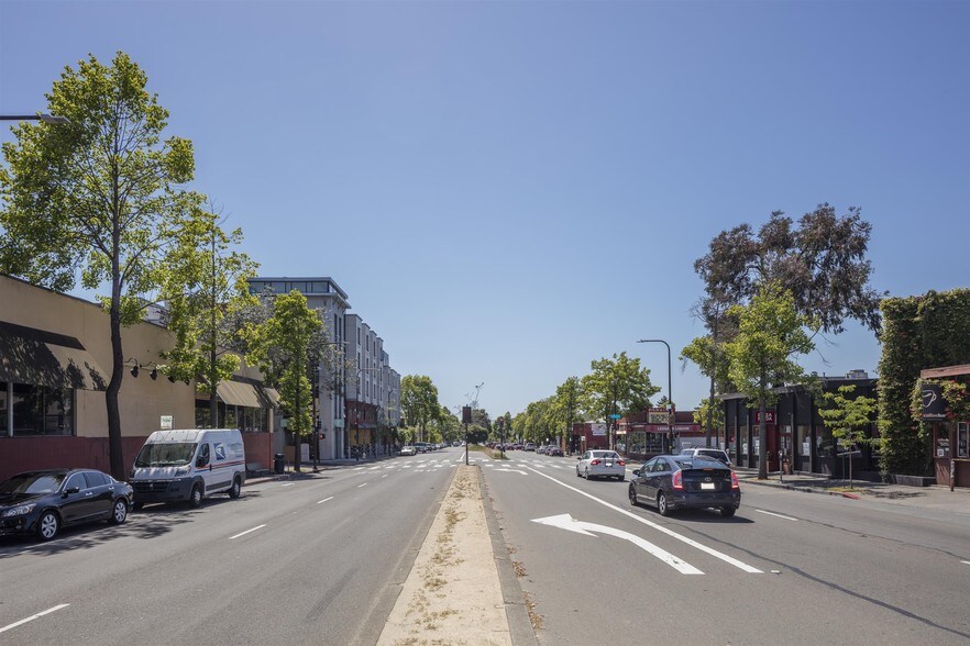 More Photos Of 1441-1447 University Ave, Berkeley Apartments For Lease