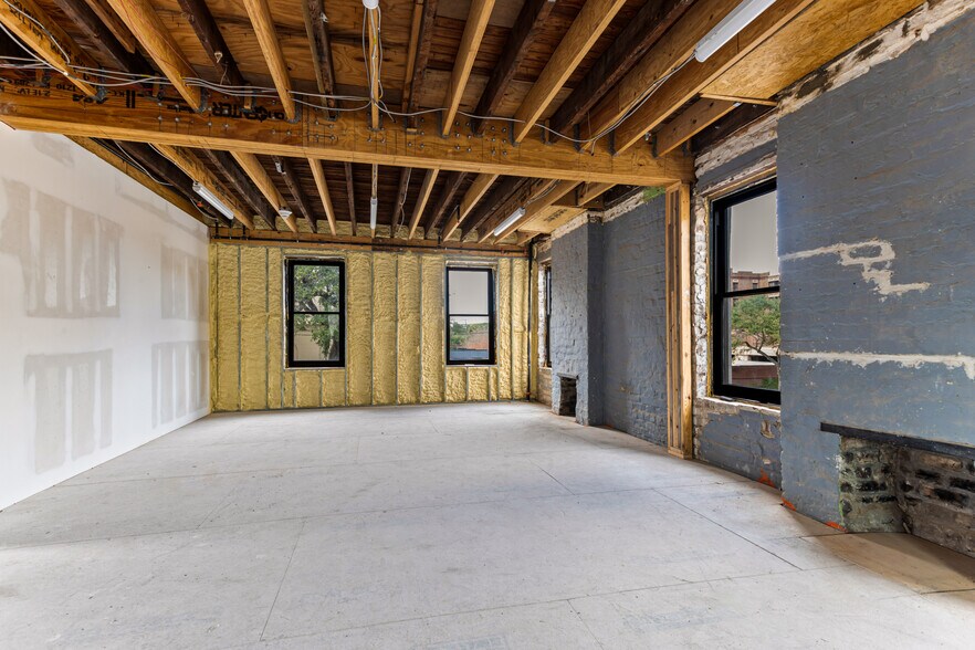 More Photos Of 30-32 Martin Luther King Jr Blvd, Savannah Restaurant For Lease