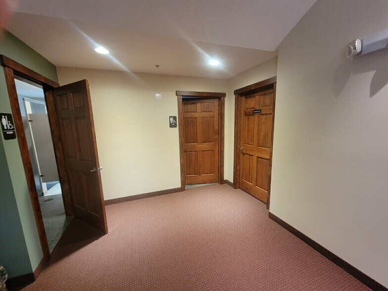 More Photos Of 220 Court St, Machias Medical For Sale