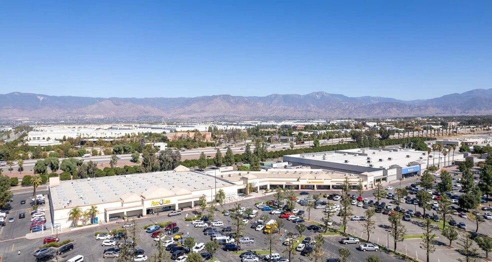 More Photos Of 2050 W Redlands Blvd, Redlands Unknown For Lease