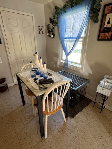 More Photos Of 509 Last Resort Ct, Cumberland Multifamily For Sale