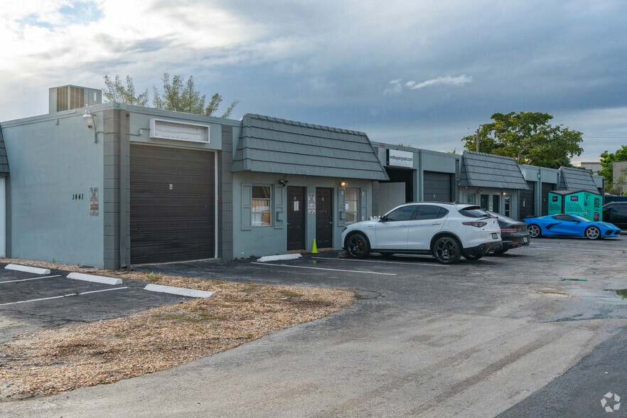 More Photos Of 1441 SW 12th Ave, Pompano Beach Showroom For Lease