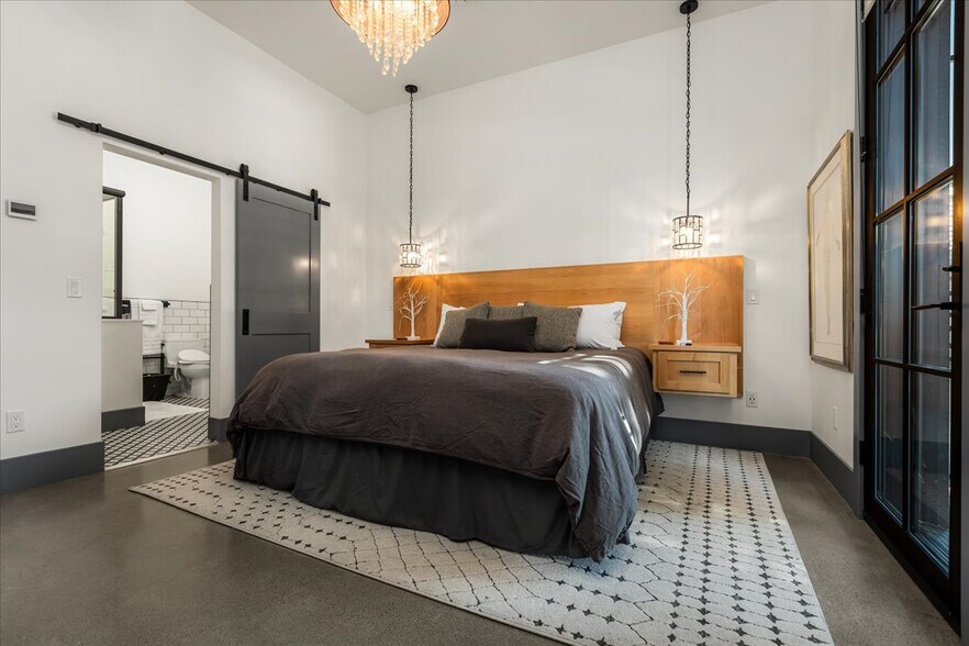 More Photos Of 224 Church St, Nevada City Office For Sale