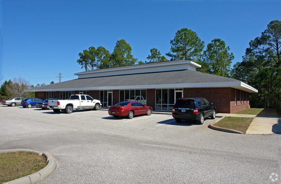 More Photos Of 12385 Sorrento Rd, Pensacola Coworking Space