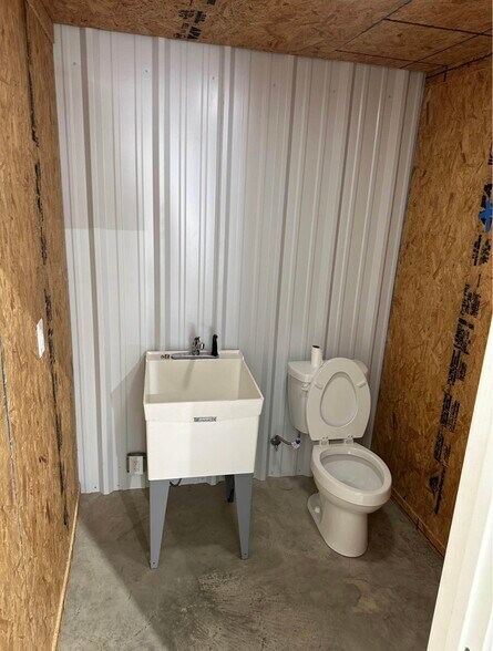 More Photos Of 12 Gifford Ln, Conway Light Distribution For Lease