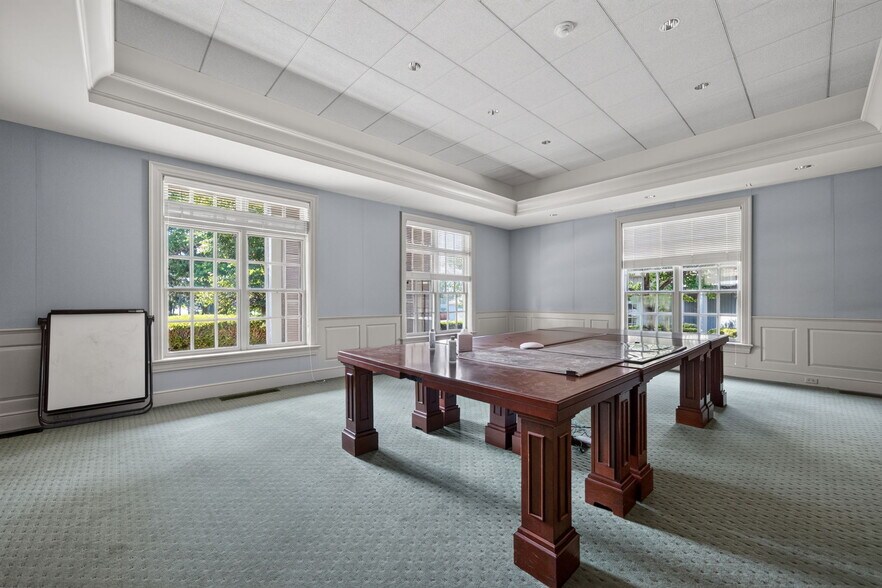 More Photos Of 1461 Highway EE, Winfield Specialty For Sale