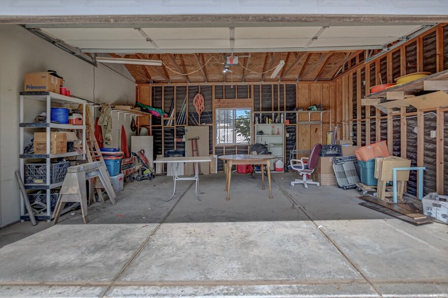 More Photos Of 216 W Main St, Payson General Retail For Sale