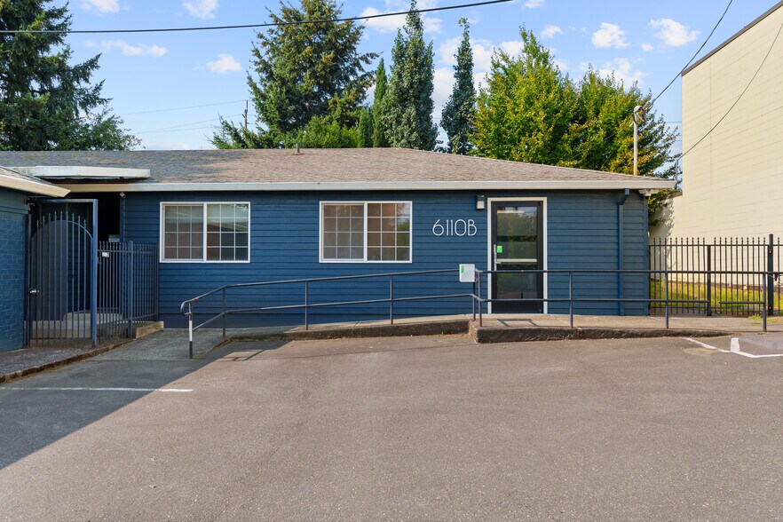 Primary Photo Of 6110 N Lombard St, Portland Medical For Lease