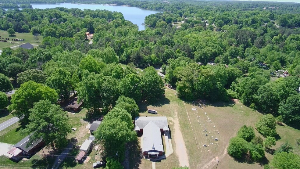 More Photos Of 1205 Masonic Dr, Shelby Religious Facility For Sale