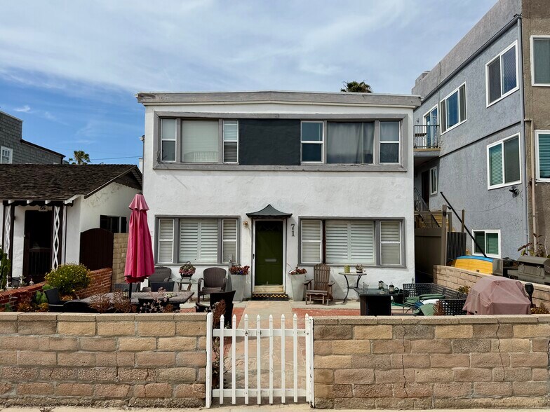 More Photos Of 71 19th St, Hermosa Beach Multifamily For Sale