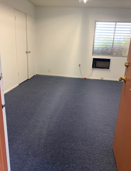 More Photos Of 2425 E Slauson Ave, Huntington Park Office For Lease