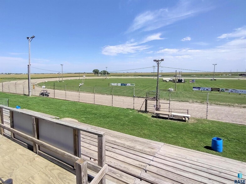 More Photos Of 1300 SE 3rd Ave, Miller Land For Sale