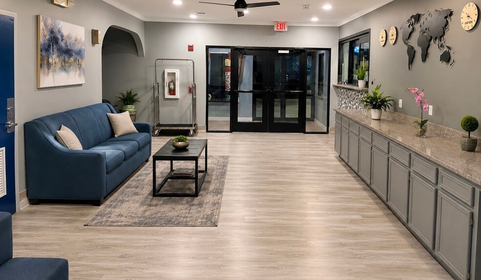 More Photos Of 18031 McKay Dr, Humble Hotel For Sale